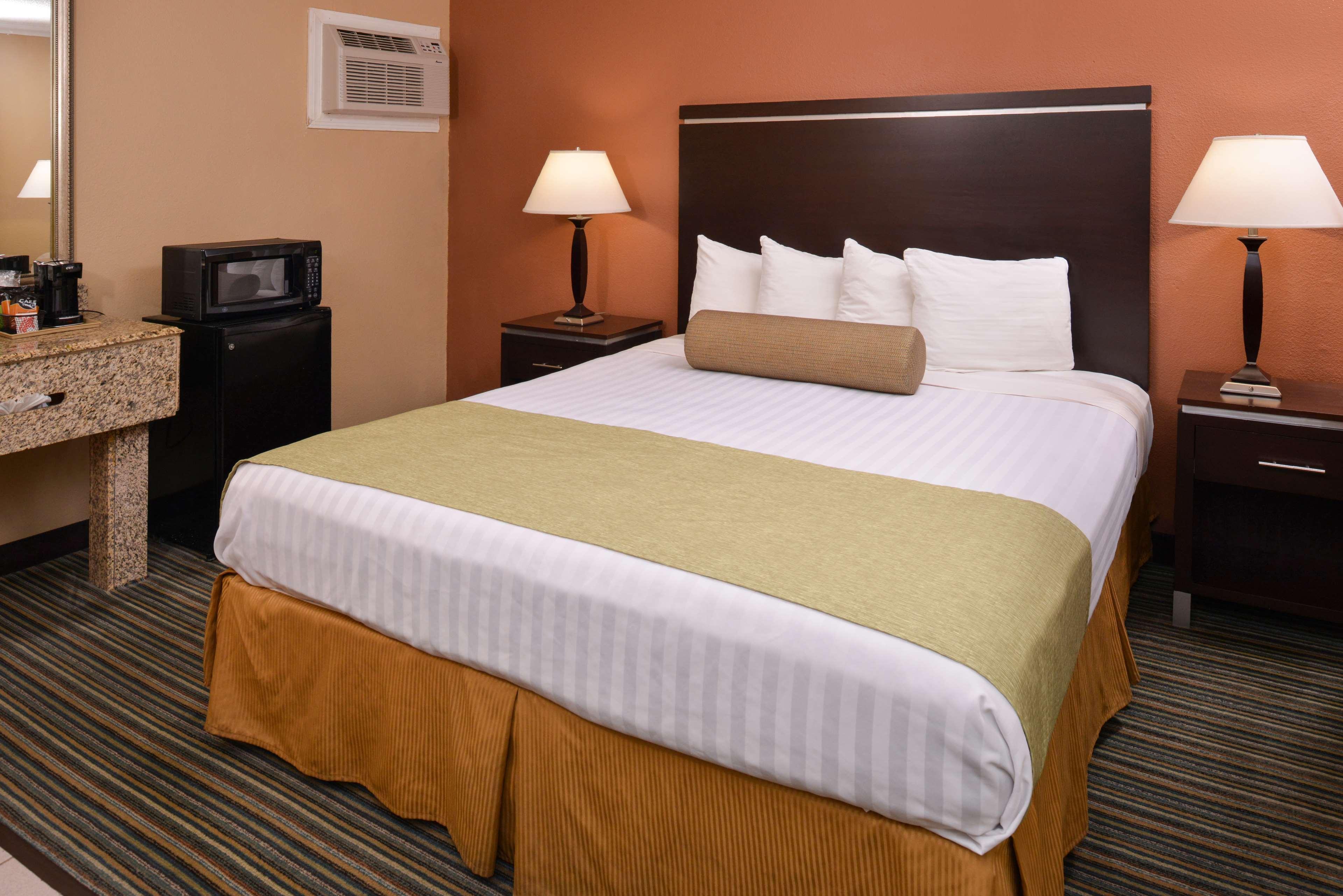Best Western Courtesy Inn - Anaheim Park Hotel Exterior foto